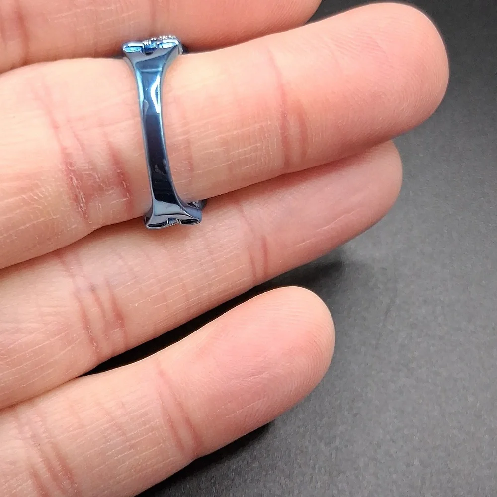 NWT Beautiful Art Deco Boho Blue 7 Sparkly Ring!!